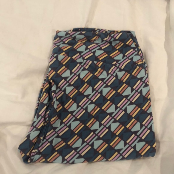 LuLaRoe tc leggings - Picture 1 of 1
